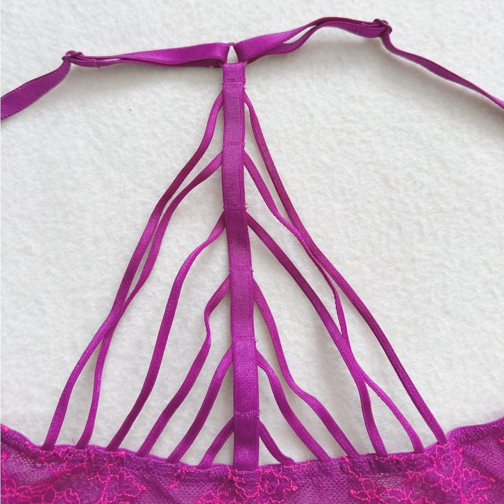 Victoria's Secret Very Sexy Magenta Floral Lace Front-Close Push-Up Bra 32B - Picture 11 of 16